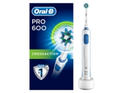 Oral-B »PRO 600« CrossAction Elektrische Zahnbürste mit Timer 19.99 €