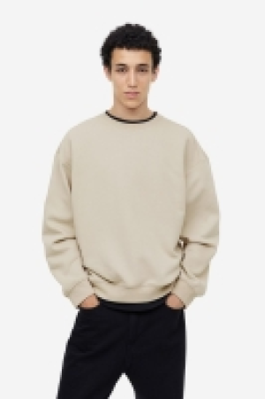 Sweatshirt in Loose Fit 9.99 €