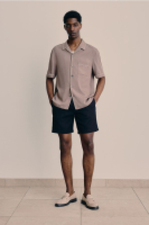 Leinenshorts in Regular Fit