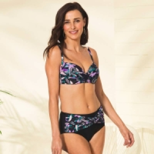 Damen-Bikinihose mit Blumenmuster 2.59 €